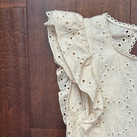 Happy x Nature Kate Hudson Daisy Eyelet Romper, Size 2 - Picture 4 of 16